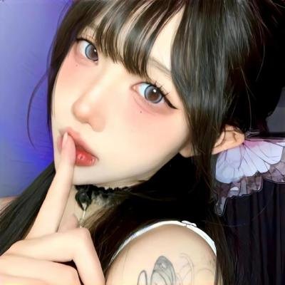 麻烦中的女人